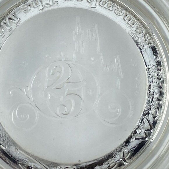 Walt Disney Studios Glass 25th Anniversary Edition 16 oz - Picture 6 of 9